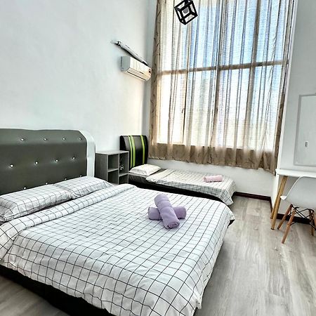 Springfield 3-Storey Cheerful Townhouse #Yoyo Homestay SDK Exterior foto