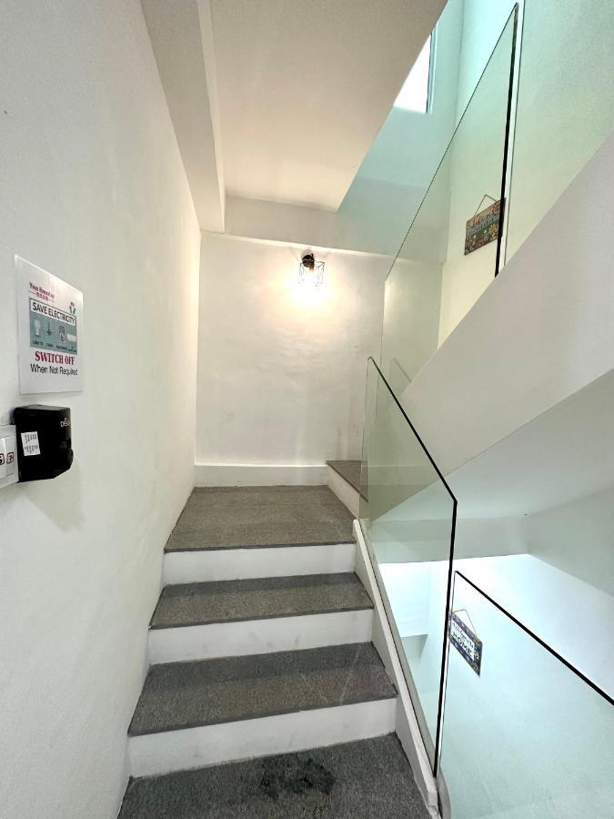 Springfield 3-Storey Cheerful Townhouse #Yoyo Homestay SDK Exterior foto